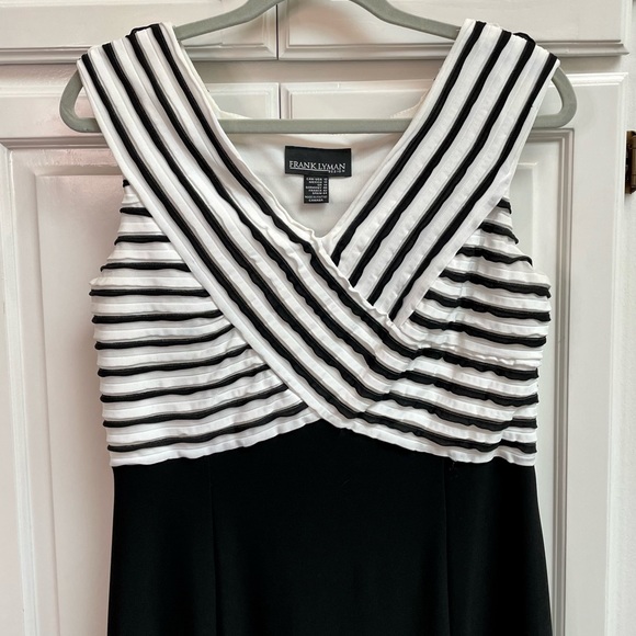 Frank Lyman Design Dress Black & White Stripe Crisscross Size 12 - Picture 3 of 7